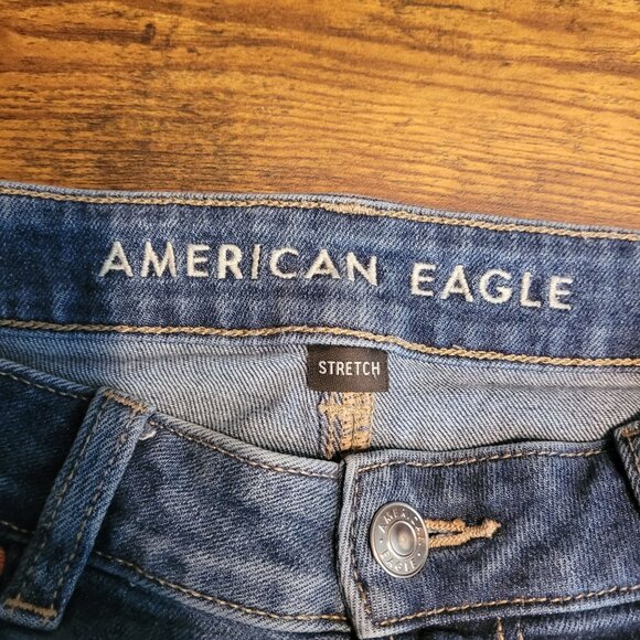 American Eagle Mom Jeans 8 R High Rise Medium Wash Stretch Denim - Picture 4 of 11